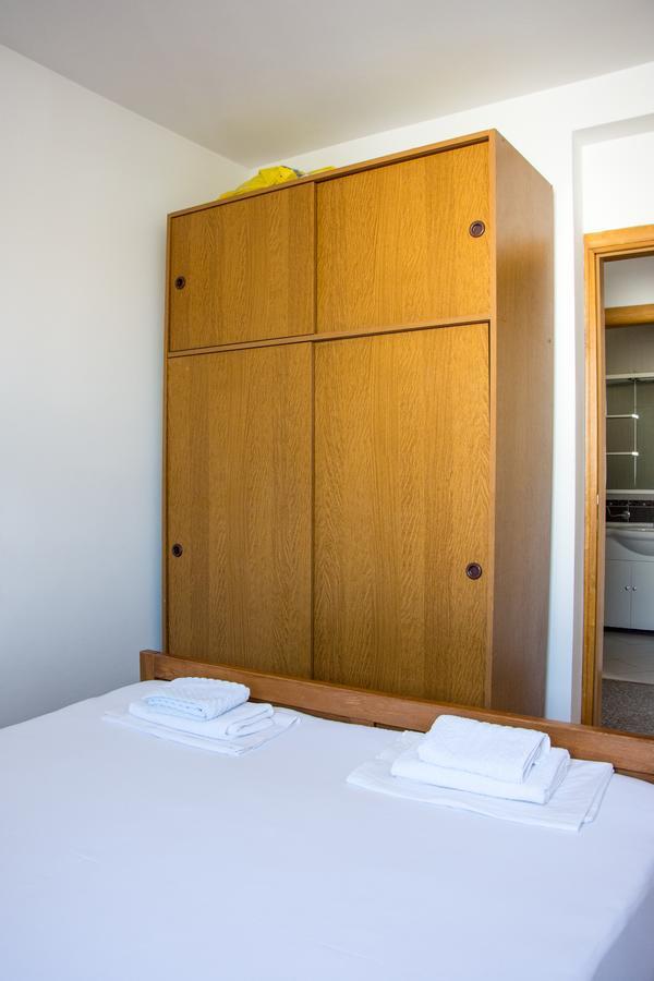 Apartments Sv. Jelena 2 Pag Town Bagian luar foto